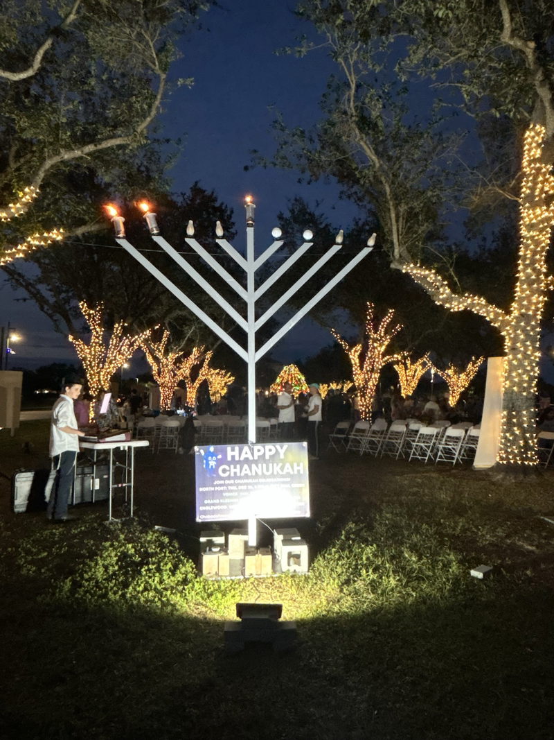 Public menorah lighting